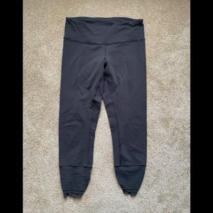 COPY - Grey lulu leggings. Cute ankle area detail